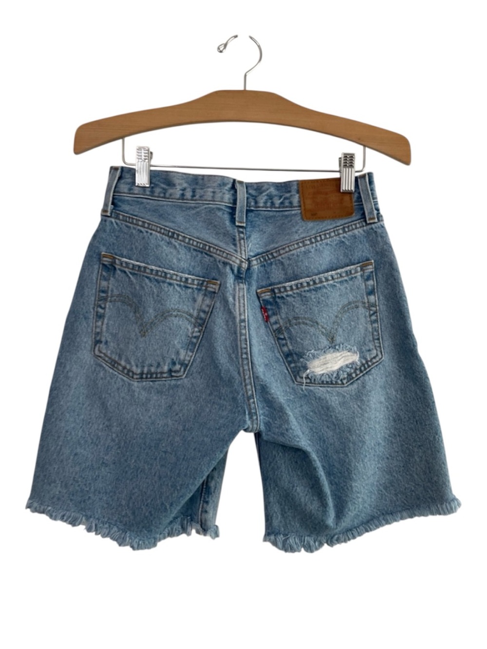 Levi’s 501 Distressed Cutoff Denim Shorts Medium Wash W25